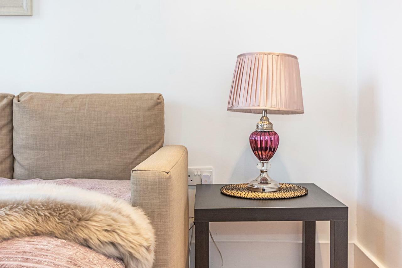 Knightsbridge Dream Apartment London Bagian luar foto
